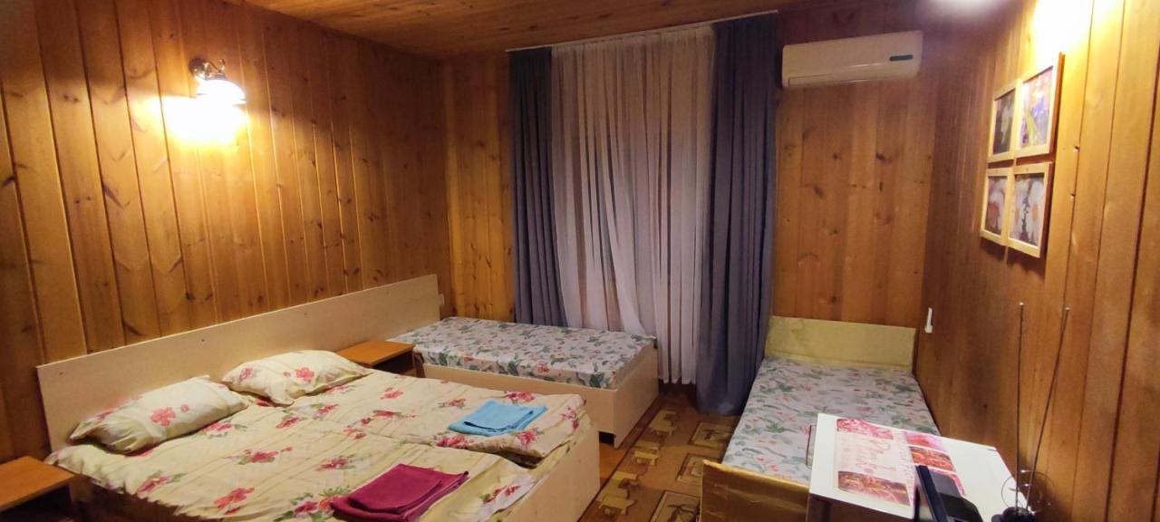 Эко-Отель Гагра Gagra Exterior photo